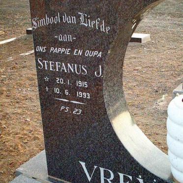VREY Stefanus J. 1915-1993