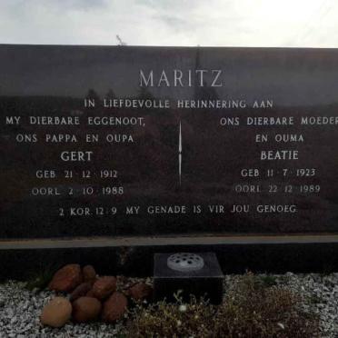 Northern Cape, SUTHERLAND district, Klipkraal 82, Eselfontein, farm cemetery