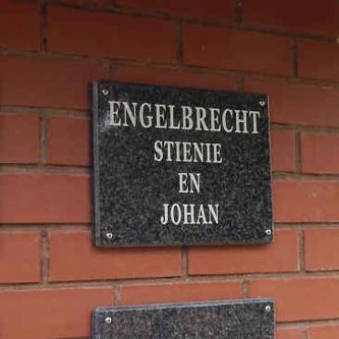 ENGELBRECHT Johan &amp; Stienie