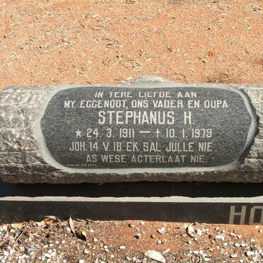 HOLTZHAUSEN Stephanus H. 1911-1979