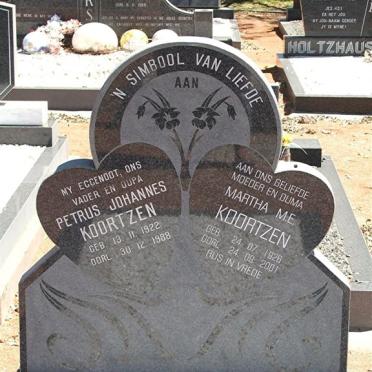 KOORTZEN Petrus Johannes 1922-1988 &amp; Martha M.E. 1926-2001