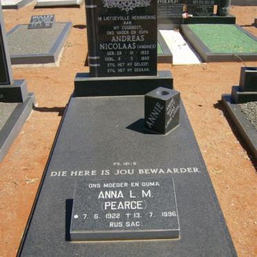 KÜHN Andreas Nicolaas 1922-1985 &amp; Anna L.M. PEARCE 1922-1996