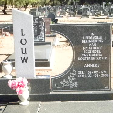 LOUW Anneke 1974-2008