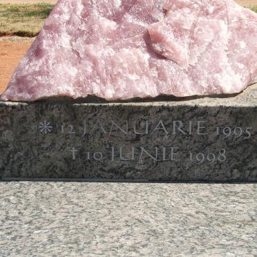 NEL Gisela Marguerite 1995-1998