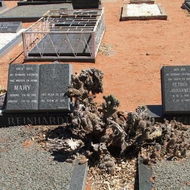 REINHARDT Petrus Johannes 1905-1987 &amp; Mary 1915-1993