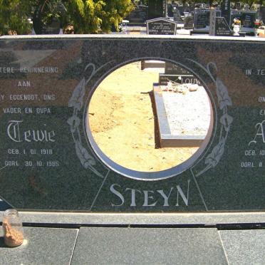 STEYN Tewie 1918-1985 &amp; Anna 1923-1992