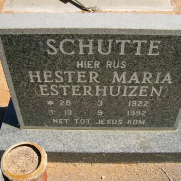 SCHUTTE Hester Maria nee ESTERHUIZEN 1922-1992