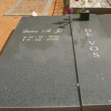 VOS A.J., de 1930-2000