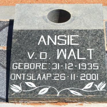 WALT Ansie, v.d. 1935-2001