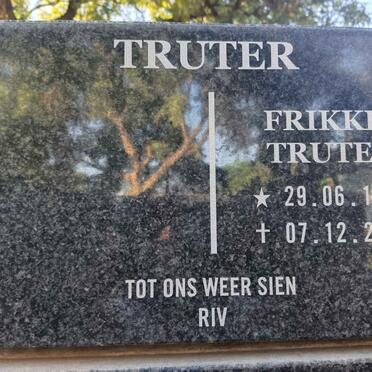 TRUTER Frikkie 1956-2022