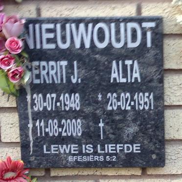 NIEUWOUDT Gerrit J. 1948-2008 &amp; Alta 1951-