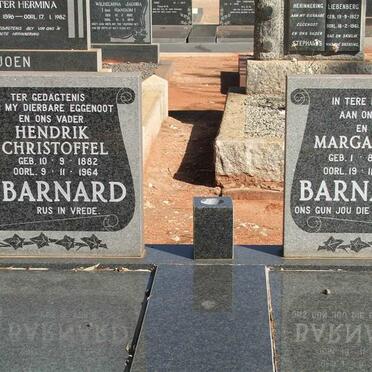 BARNARD Hendrik Christoffel 1882-1964 &amp; Margaretha 1896-1989