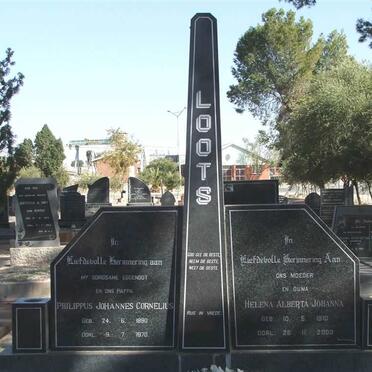 LOOTS Philippus Johannes Cornelius 1890-1970 &amp; Helena Alberta Johanna 1910-2003
