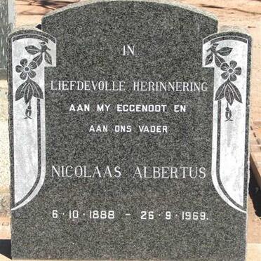 HEYNS Nicolaas Albertus 1888-1969 &amp; Anna Louisa 1890-1963
