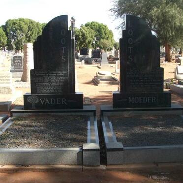 LOOTS Johannes Hendrik Jacobus 1888-1952 &amp; Margaretha Johanna Sophia nee VAN ZYL 1881-1956