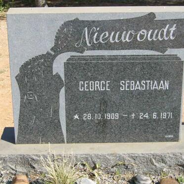 NIEUWOUDT George Sebastiaan 1909-1971