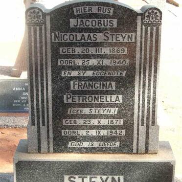 STEYN Jacobus Nicolaas 1869-1940 &amp; Francina Petronella STEYN 1871-1942