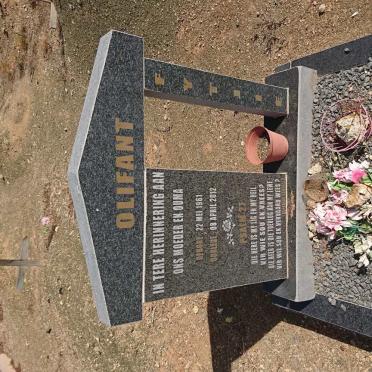OLIFANT Fytjie 1961-2012