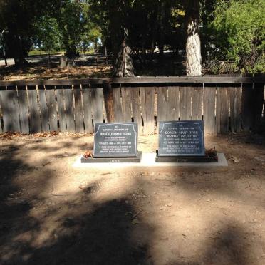 TORR Brian Filmer 1924-1989 &amp; Doreen Mary OLIVER 1929-2016