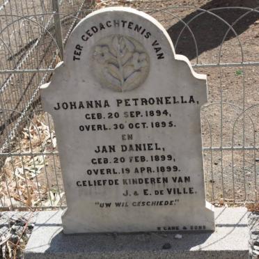 VILLE Johanna Petronella, de 1894-1895 :: VILLE Jan Daniel, de 1899-1899