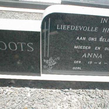 LOOTS Anna 1922-