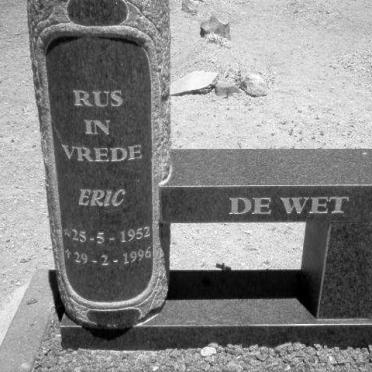 WET Eric, de 1952-1996