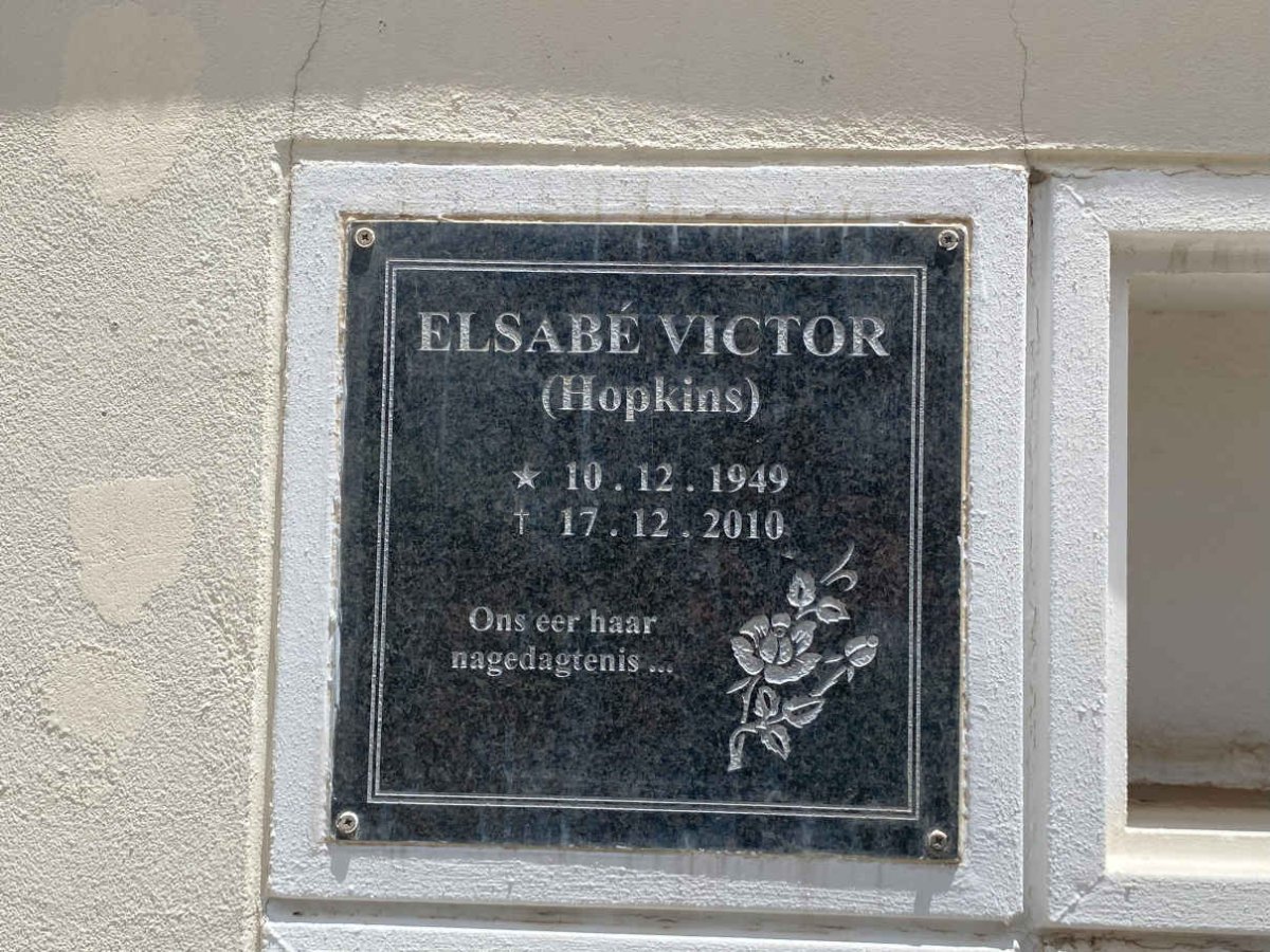 VICTOR Elsabe nee HOPKINS 1949-2010