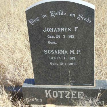 KOTZEE Johannes F. 1912- &amp; Susanna M. P. 1919-1993