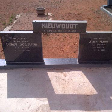 NIEUWOUDT Andries Engelbertus 1922-1991 &amp; Alida Maria, previously COCKERAN nee VENTER 1933-
