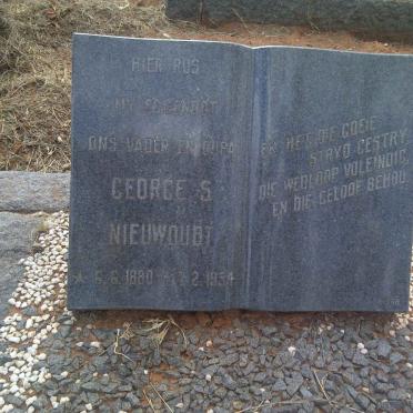 NIEUWOUDT George S. 1880-1954