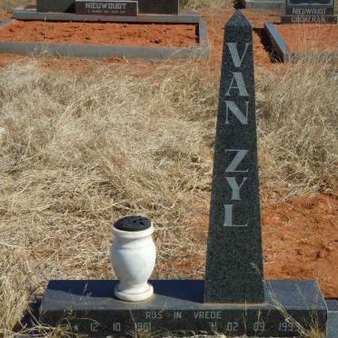 ZYL Carel Wilhelm, van 1961-1993 :: VAN ZYL Dirk C. 1954-2012