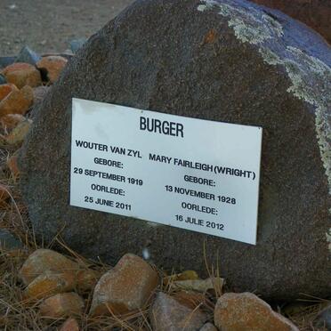 BURGER Wouter van Zyl 1919-2011 &amp; Mary Fairleigh WRIGHT 1928-2012