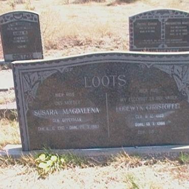 LOOTS Lodewyk Christoffel 18??-19?? &amp; Susara Magdalena OPPERMAN 1910-1987