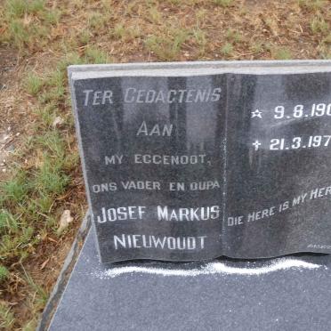 NIEUWOUDT Josef Markus 1902-1977