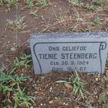 STEENBERG Tienie 1924-1967