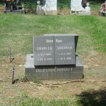BEZUIDENHOUT Charles 1903-1990 &amp; Susarah 1907-1992