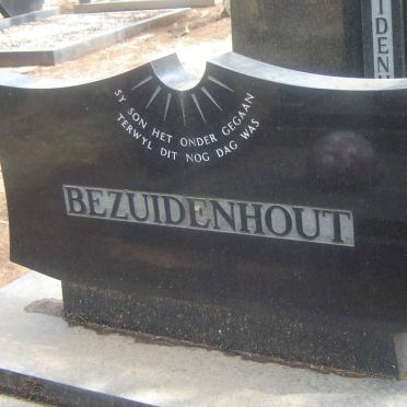 BEZUIDENHOUT Coenraad Frederik 1942-1979 