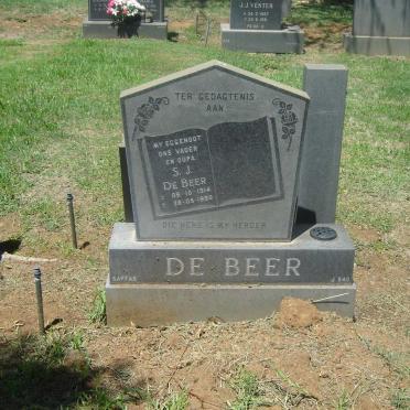 BEER S.J., de 1914-1990