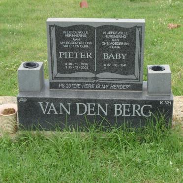 BERG Pieter,  van den  1936-2003 &amp; Baby 1941-