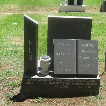 ELS Johannes Marthinus 1910-1996 &amp; Martha Francina Petronella 1913-