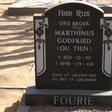 FOURIE Marthinus Godfried.