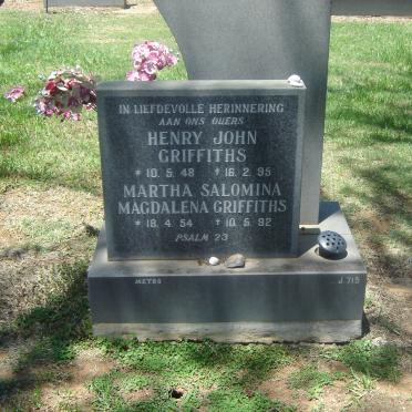 GRIFFITHS Henry John 1948-1995 &amp; Martha Salomina Magdalena 1954-1992