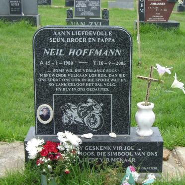 HOFFMANN Neil 1980-2005