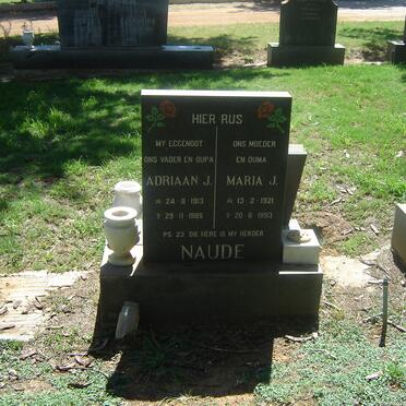 NAUDE Adriaan J. 1913-1985 &amp; Maria J. 1921-1993