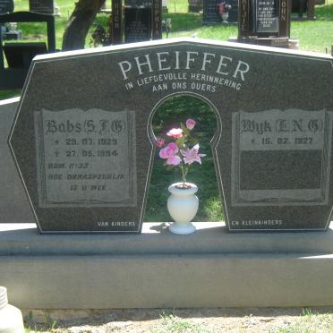 PHEIFFER E.N.G. 1927- &amp; S.F.G. 1929-1994
