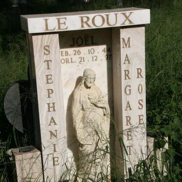 ROUX Stephanie Margaret Rose, le 1944-1997