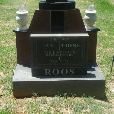 ROOS Jan &amp; Trienie