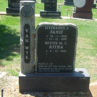 WYK Stephanie J., van 1926-1997 &amp; Hester M.C. 1929-