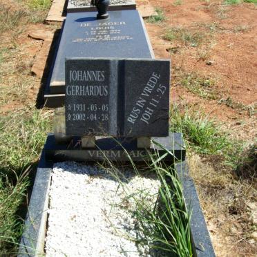 VERMAAK Johannes Gerhardus 1931-2002