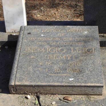 VALLERO Remigio Luigi 1918-1983 &amp; Susanna Josiena ENGELBRECHT 1918-1993_3